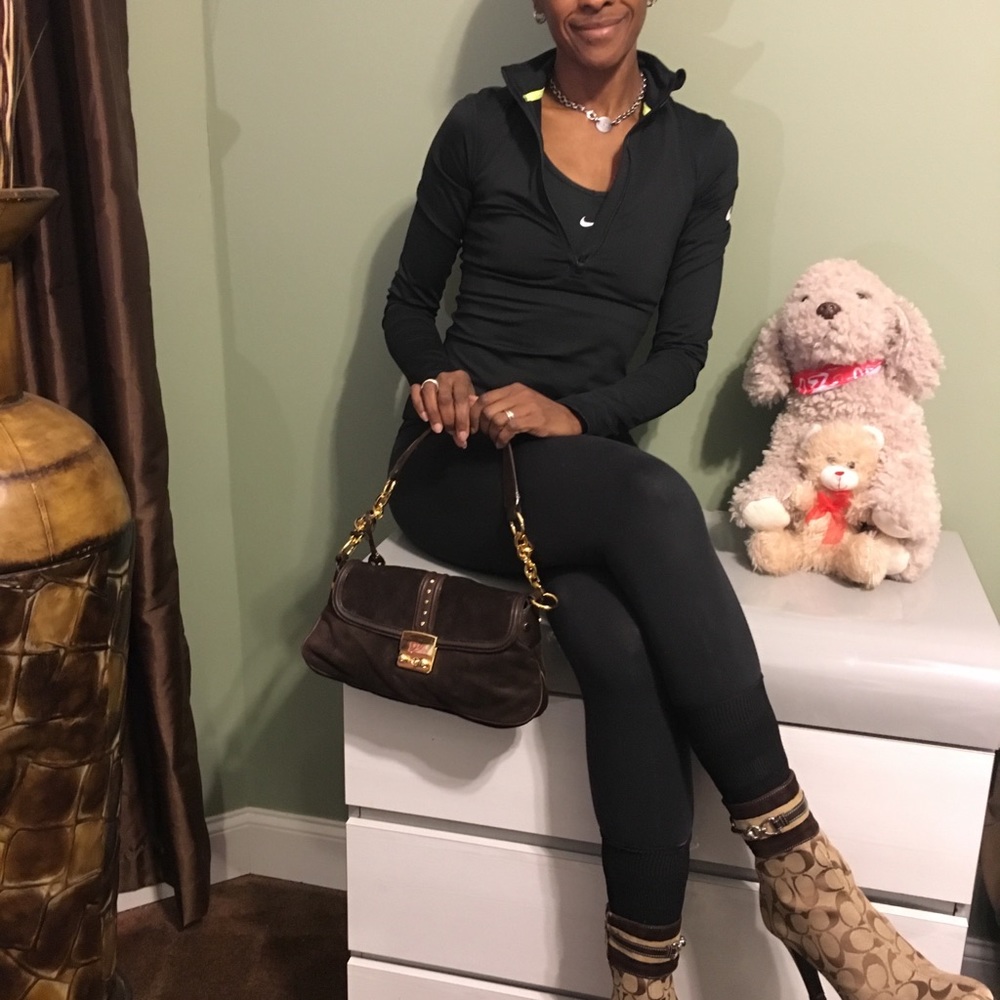 Handbag - Picture 3 of 3